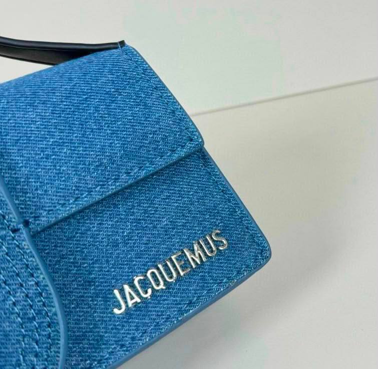 JACQUEMUS 
COPY ONE 
BIG SIZE 120 DHS✅
MEDUIM SIZE 110 DHS✅

Zain17
♥️♥️♥️