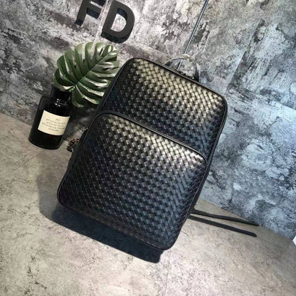 BOTTEGA 

BACKPACK COPY ONE NEW CAME UNISEX , 

235 dhs🇦🇪🇦🇪

Zain39
♥️♥️♥️