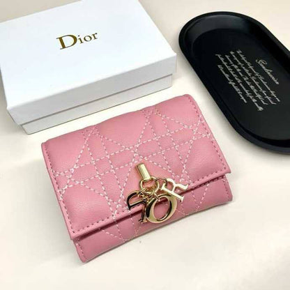 Dior Wallet 
115 dhs❤️
💼 Good Quality 💼

Zain131
♥️♥️♥️