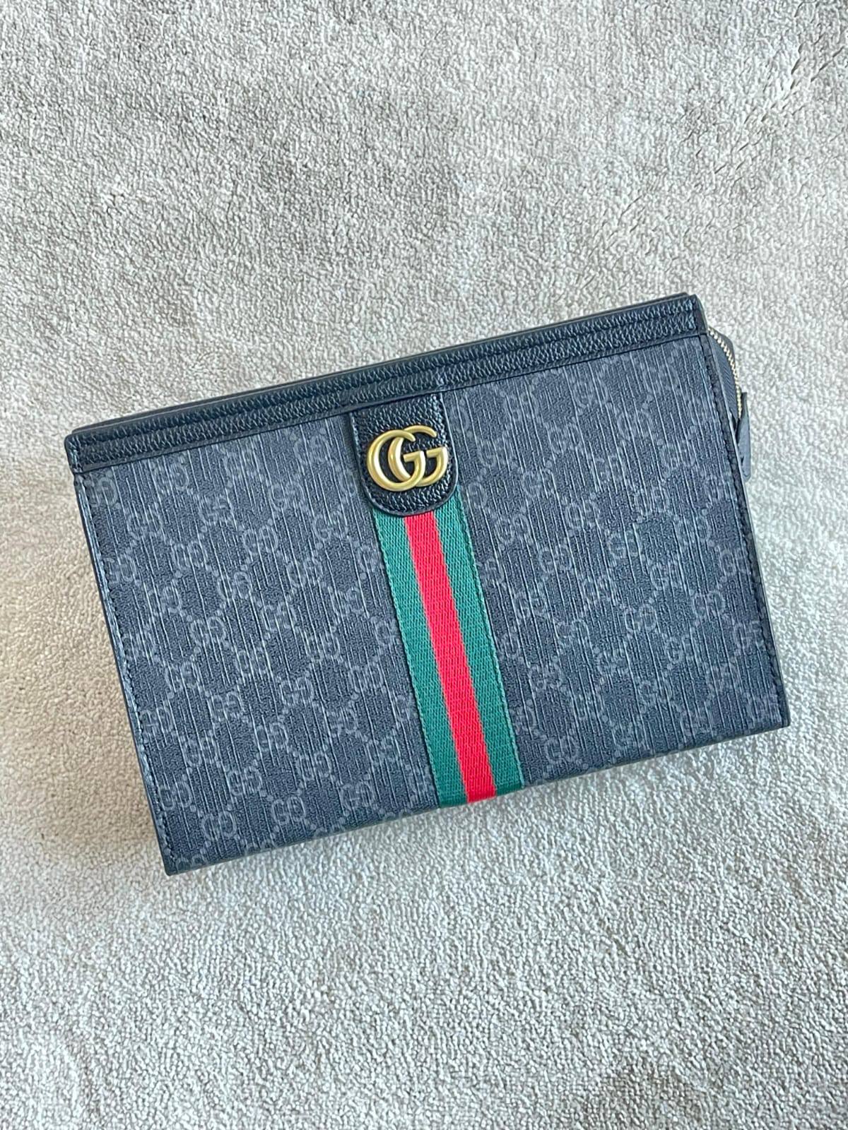 Men's Clutch

Good Quality

80 dhs❤️

With Box
🎁🎁🎁

Zain33
♥️♥️♥️