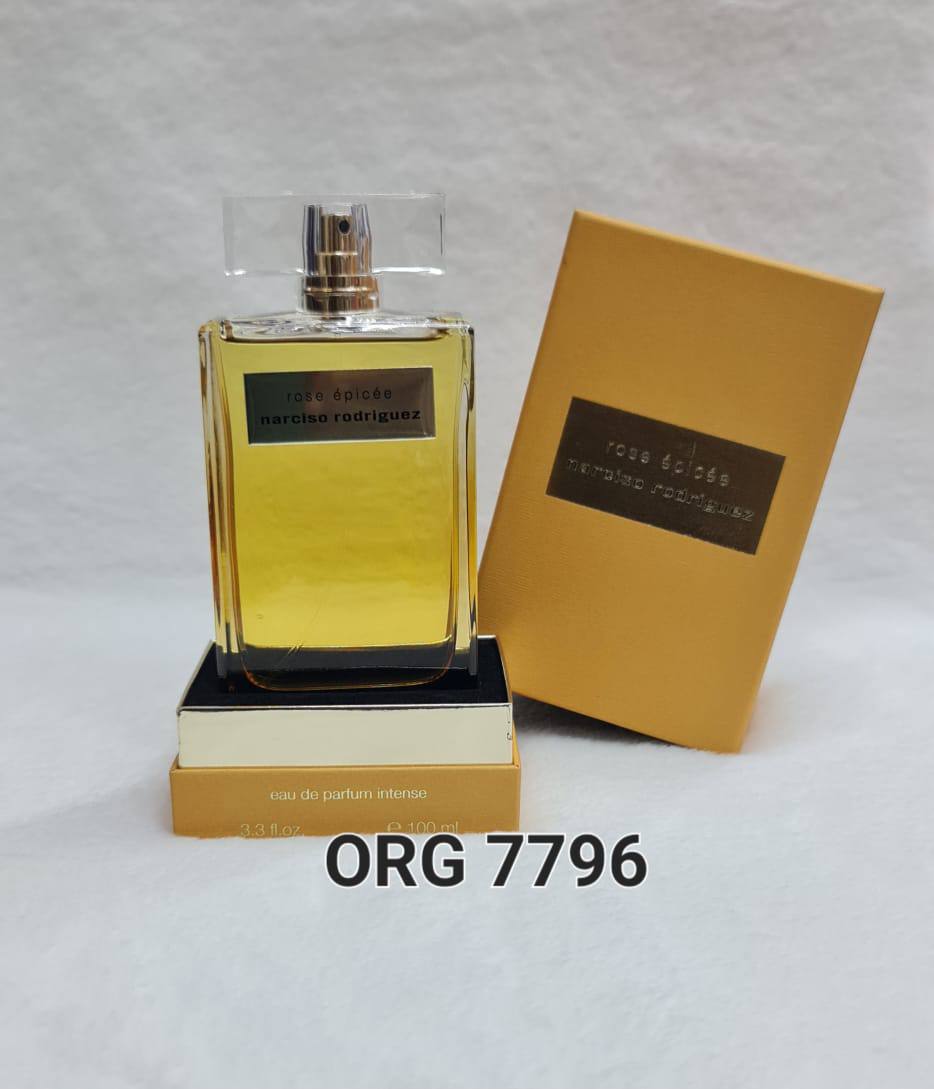 Mixed perfumes 

50 dhs🇦🇪🇦🇪

Zain64
♥️♥️♥️