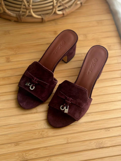Loro Piana
AAA Quality
𝘀𝗶𝘇𝗲 𝟯𝟲 𝘁𝗼𝗼 𝟰𝟮 
450 dhs💓

Zain303
♥️♥️♥️