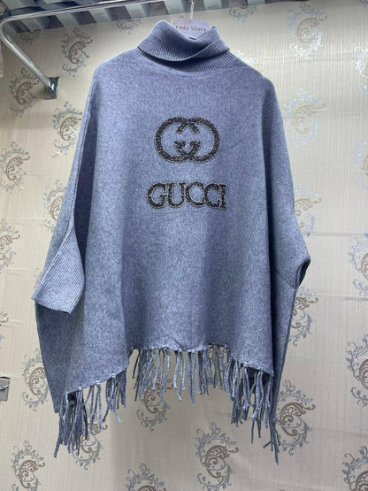 For winter big scarf 🛍️🧚‍♀️🧚‍♀️
Free size 
160 dhs🪙💕
Master Good pualiit

Zain231
♥️♥️♥️