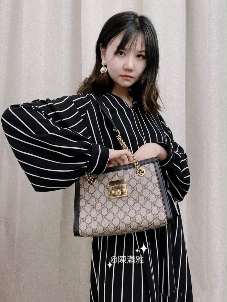 GUCCI NEW CAME GOOD QUALITY SMALL SIZE 
105 dhs🇦🇪🇦🇪

Zain295
♥️♥️♥️