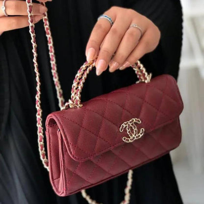 Chanel
95 dhs🇦🇪🇦🇪

with box
19cm

Zain26
♥️♥️♥️