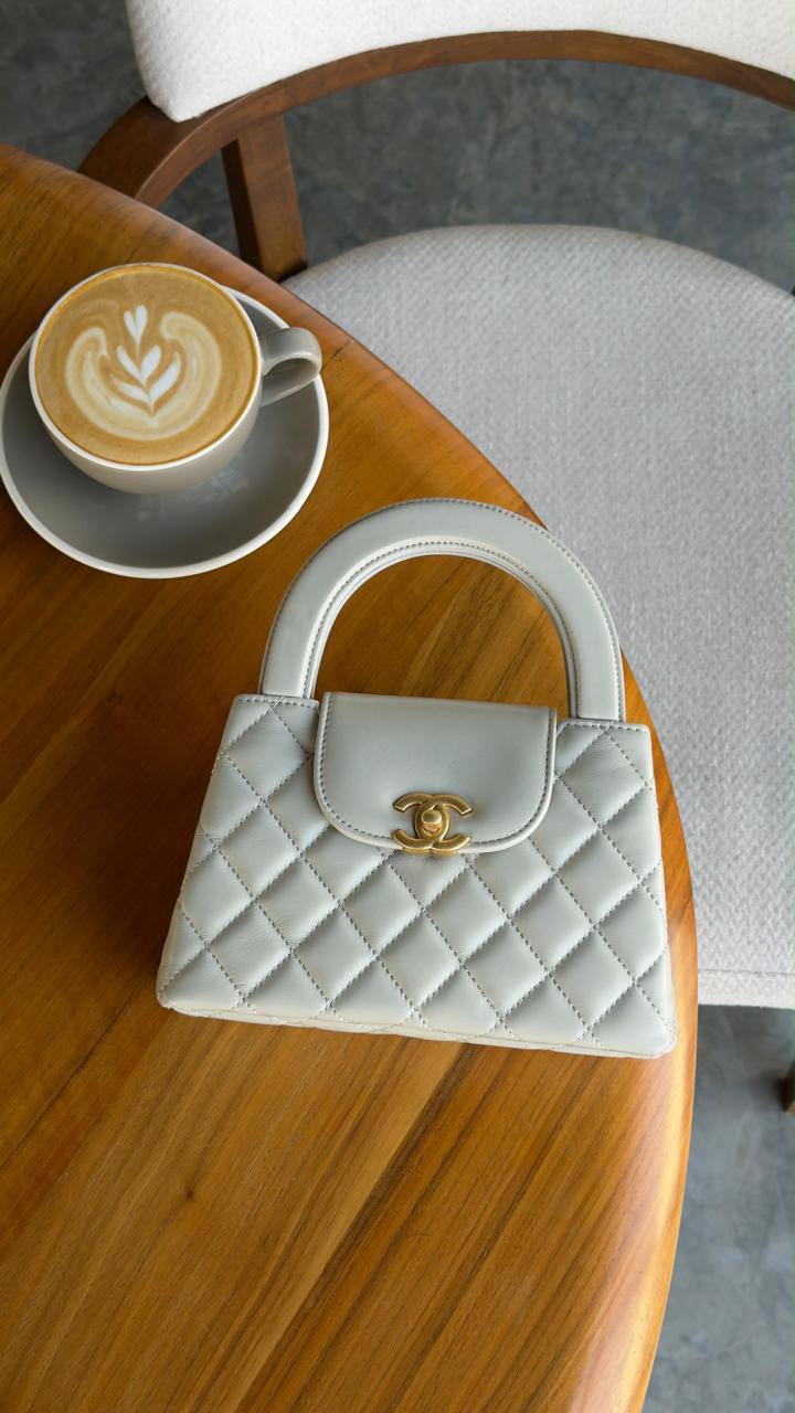 New collection ⚜️
CHANEL 💚
VIP quality 💎
Chanel kelly bag ✨
Size : 19 cm
For Price 👇 WhatsApp✅
0568585901 
0507557372
0552275751 Owner Zain 👌

Zain336
♥️♥️♥️