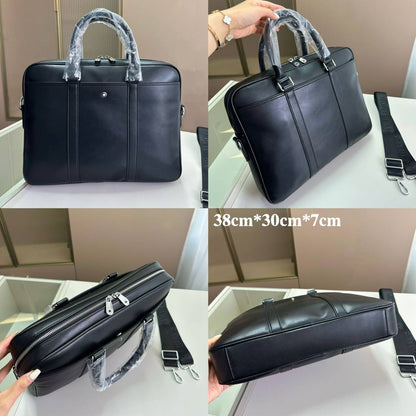 Montblanc Laptop bag 


 new came 

240  dhs 

Zain39

♥️♥️♥️