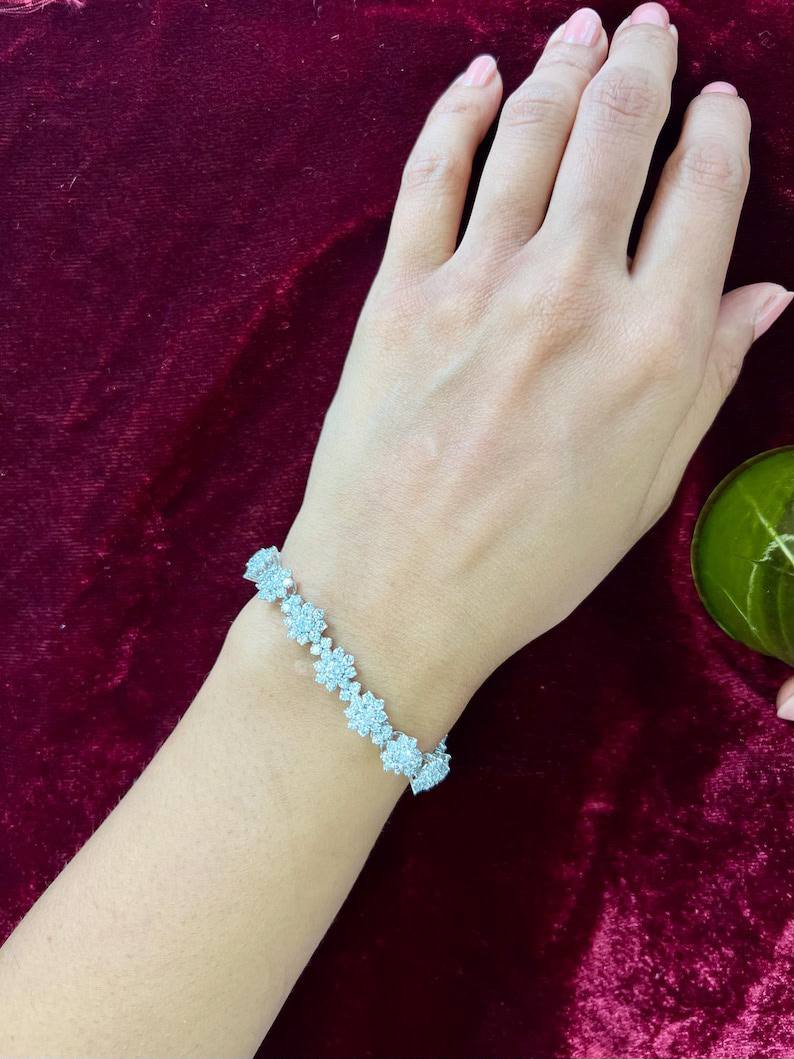 Harry Winston
Quality: Super Master 
* ⁠Necklace 
* ⁠Earring
* ⁠Bracelet
For Price 👇 WhatsApp✅
0568585901 
0507557372
0552275751 Owner Zain 👌

Zain268
♥️♥️♥️