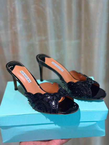 Aquazzura

Size 36 to 41

120 dhs💓

Zain146
♥️♥️♥️