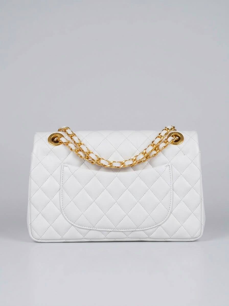 Chanel

High quality
With box 

115 dhs🇦🇪🇦🇪🇦🇪

Zain50
♥️♥️♥️