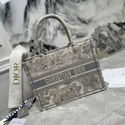 Dior Master👌
For Price 👇 WTSP Text Zain 0568585901

Zain111
♥️♥️♥️