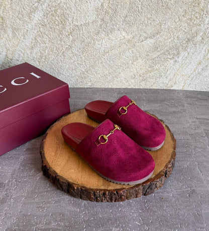 Gucci 
SuperMaster Quality 💯
450 dhs✅
Size: 36-41💥

Zain171
♥️♥️♥️