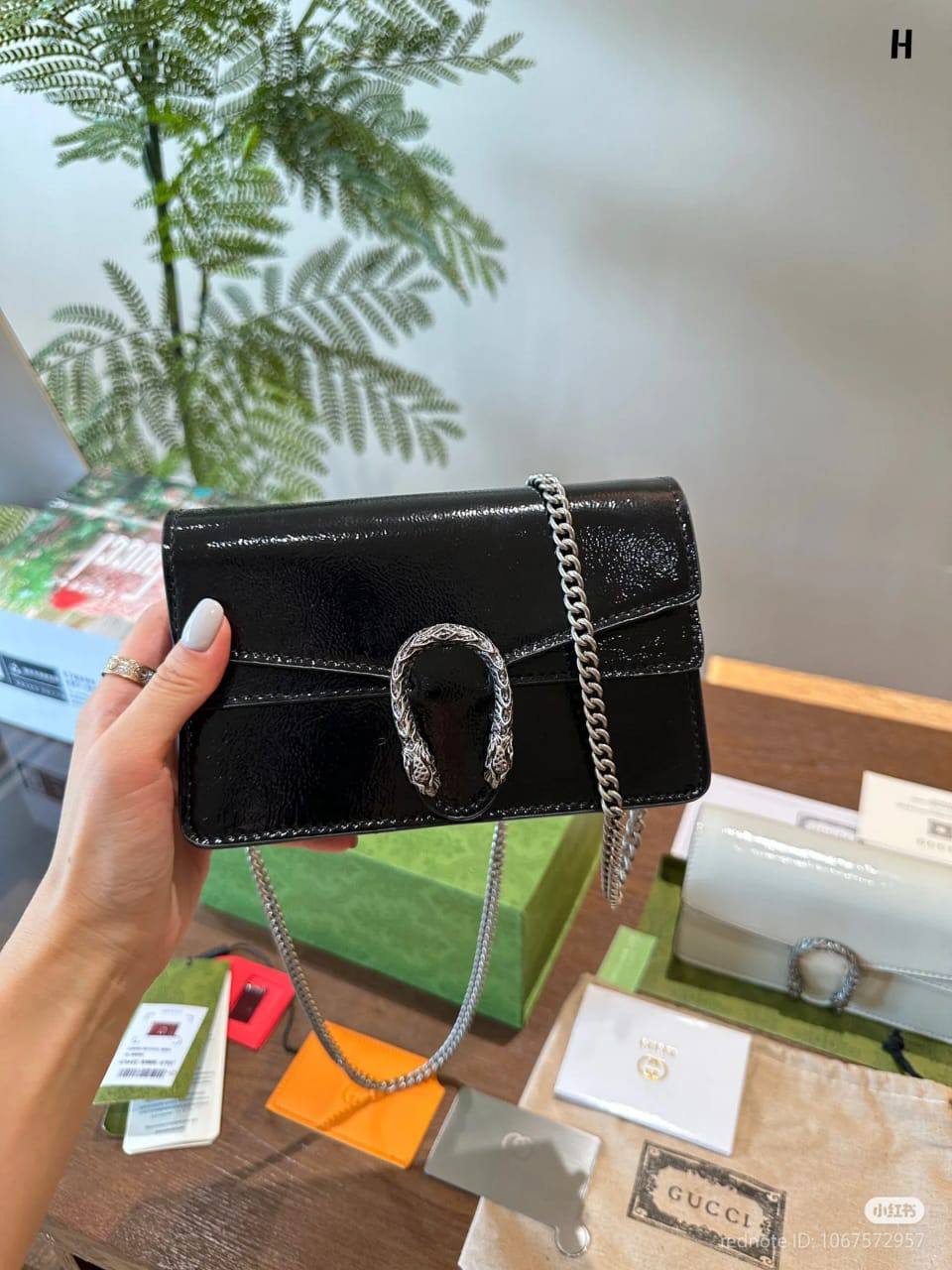 Gucci
Master Bags
For Price 👇 WTSP Text Zain 0568585901

Zain111
♥️♥️♥️