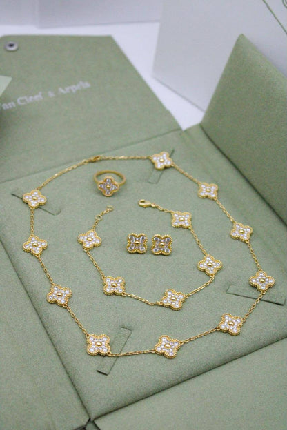 Vca set

230 dhs

Zain122
♥️♥️♥️