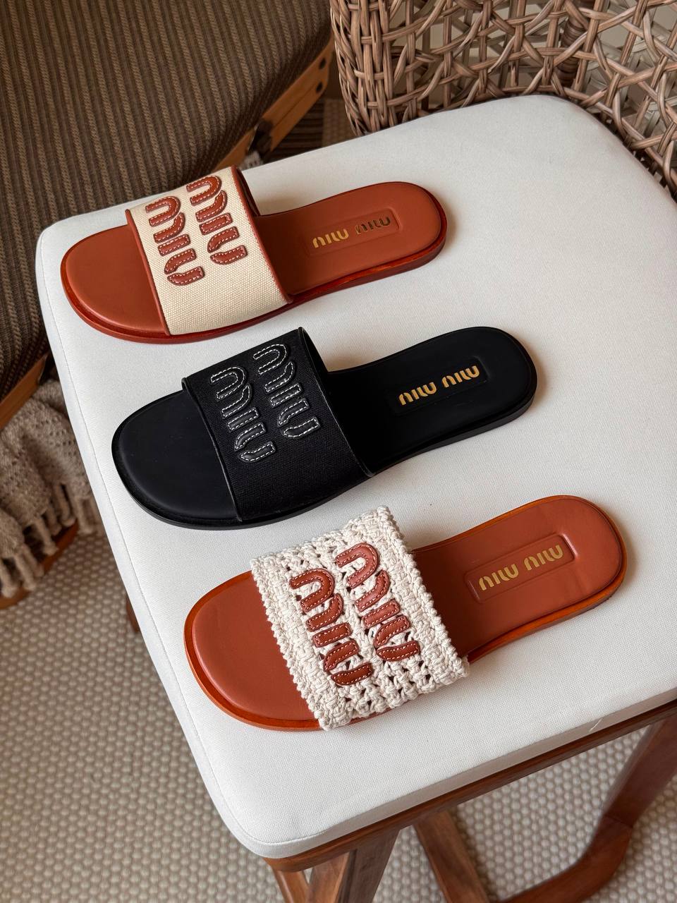 Miu Miu
✨ Collection
👠 36–41
💎 Premium Quality
🔥 Super Master
450 dhs🇦🇪🇦🇪

Zain198
♥️♥️♥️