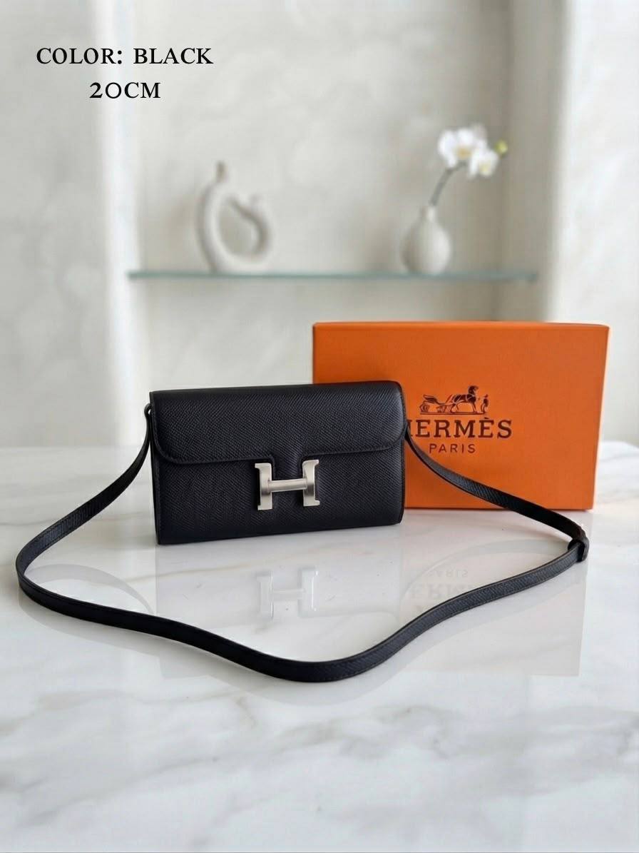 Hermes ᴄᴏɴsᴛᴀɴᴄᴇ ᴛᴏɢᴏ
ʟᴏɴɢ sᴛʀᴀᴘ sɪʟᴠᴇʀ ʜᴀʀᴅᴡᴀʀᴇ
ᴡɪᴛʜʙᴏx
ʟᴇᴀᴛʜᴇʀ
sɪᴢᴇ:20ᴄᴍ
95 dhs🇦🇪🇦🇪

Zain56
♥️♥️♥️