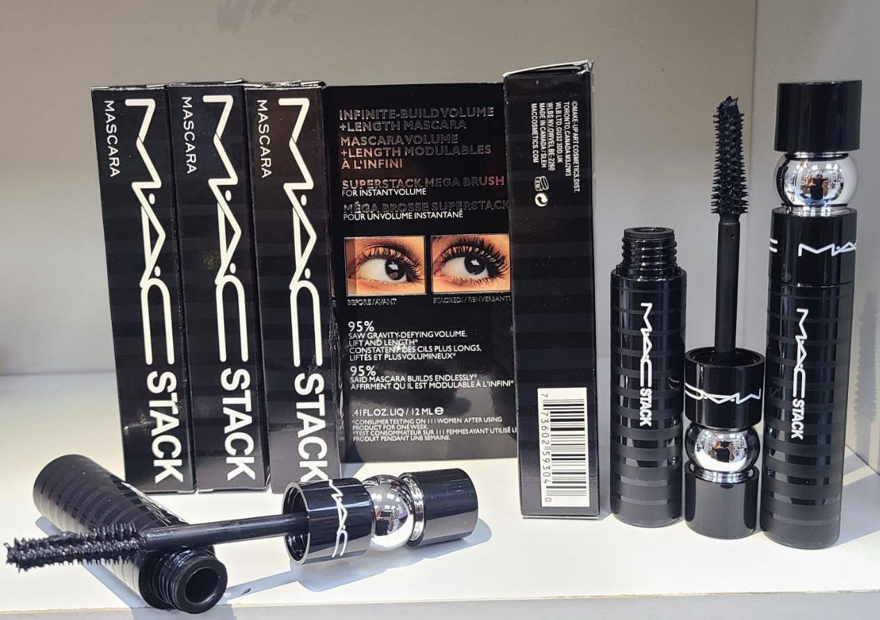 Makeup
20 dhs🌺

Zain49
♥️♥️♥️