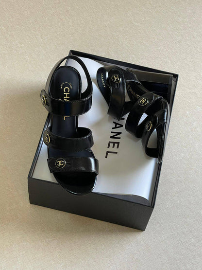 CHANEL 
SuperMaster Quality 💯
480 dhs🌺
Size:36-41💥

Zain171
♥️♥️♥️