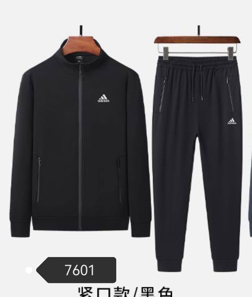 Pijamas 
Mens Size
170 dhs✅

Zain27
♥️♥️♥️