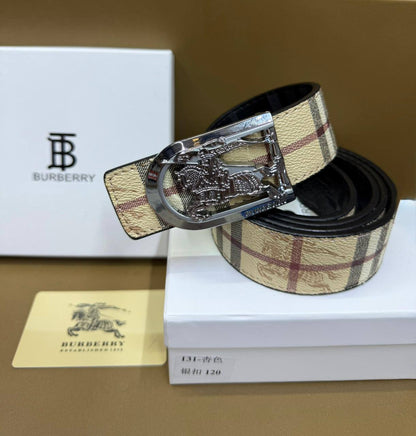 Loewe Belt

With box 
🎁🎁🎁

40 dhs🪙💕

Zain93
♥️♥️♥️