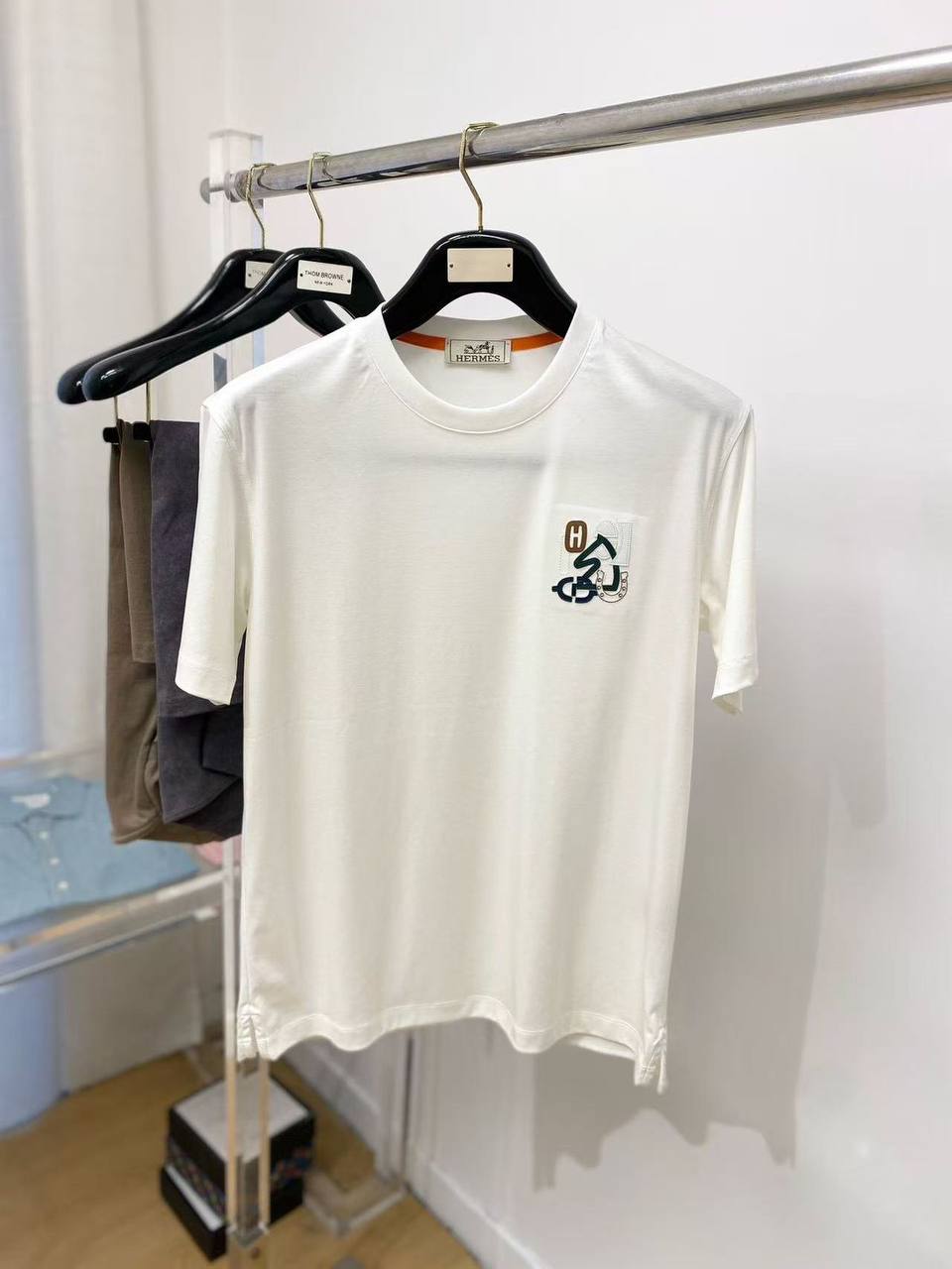 HERMES
Men’s Tshirt
Master Quality 
SMLXLXXL  
270 dhs✅

Zain276
♥️♥️♥️