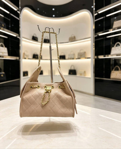 Chanel
120 dhs🇦🇪🇦🇪
Good quality 

Zain07
♥️♥️♥️