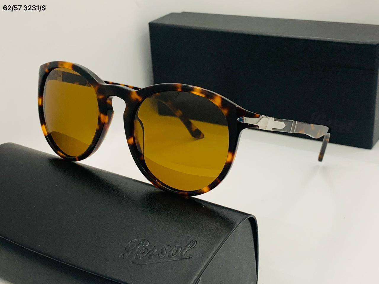 Sunglasses
85 dhs🪙💕

Zain89
♥️♥️♥️