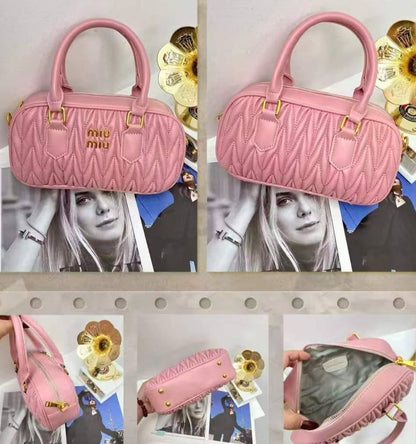 MIU MIU

70 dhs🇦🇪🇦🇪🇦🇪

Zain232
♥️♥️♥️
