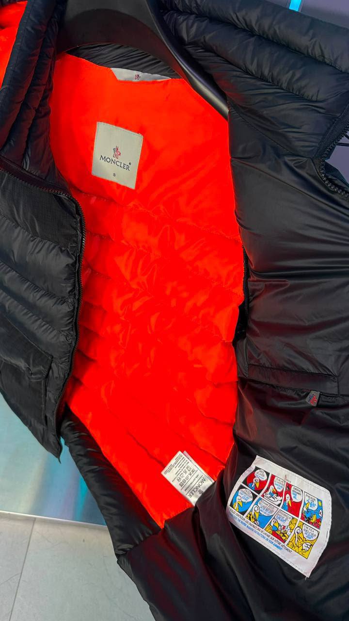 MONCLER❣️
SUPER MASTER QUALITY ✨
SIZE :S M L XL XXL
990 dhs🇦🇪🇦🇪🇦🇪

Zain327
♥️♥️♥️