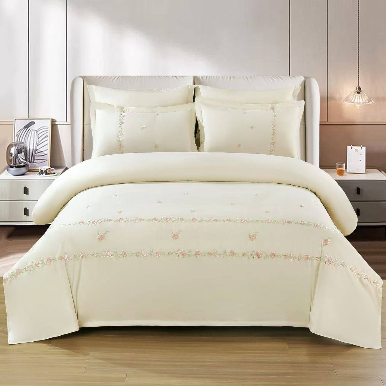 💥💥💥
New collection ✅✅✅✅
Embroidered 🪡🪡🪡
100 % cotton 
Bedsheets set 
King size cover set 6pcs set 
1 cover 
1 bedsheets 
4 pillowcases 
120 dhs🪙💚

Zain99
♥️♥️♥️