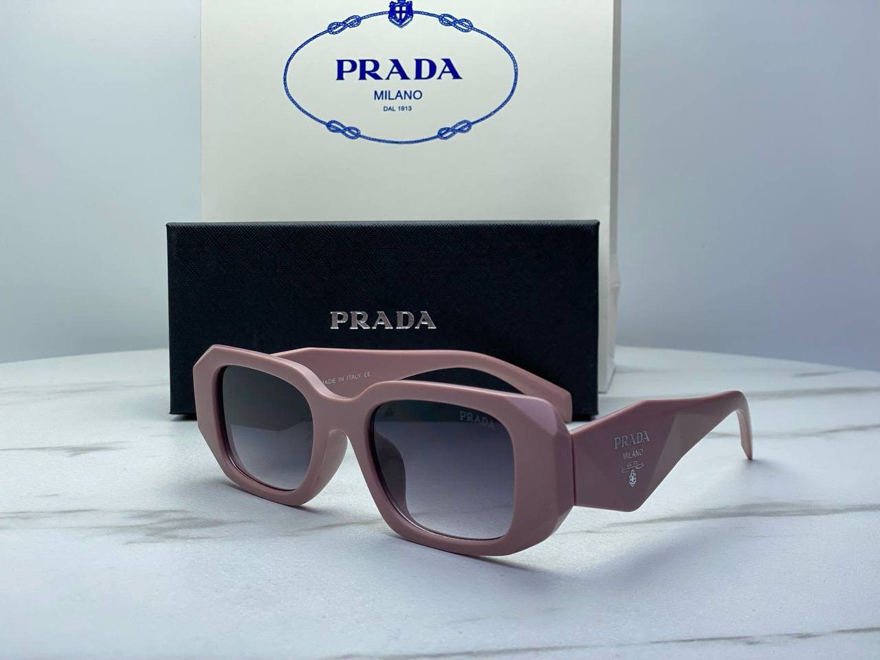 Sunglasses
65 dhs🇦🇪🇦🇪

Zain182
♥️♥️♥️