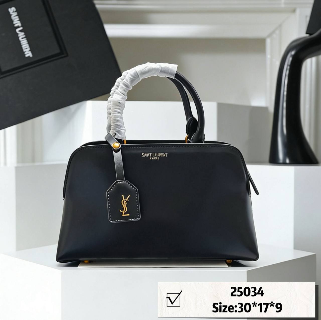 YSL
110 dhs✅ 

Zain46
♥️♥️♥️