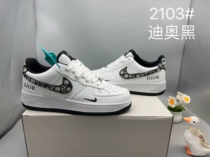 Airforce 1
Size 40 to 45
100 dhs💓

Zain27
♥️♥️♥️