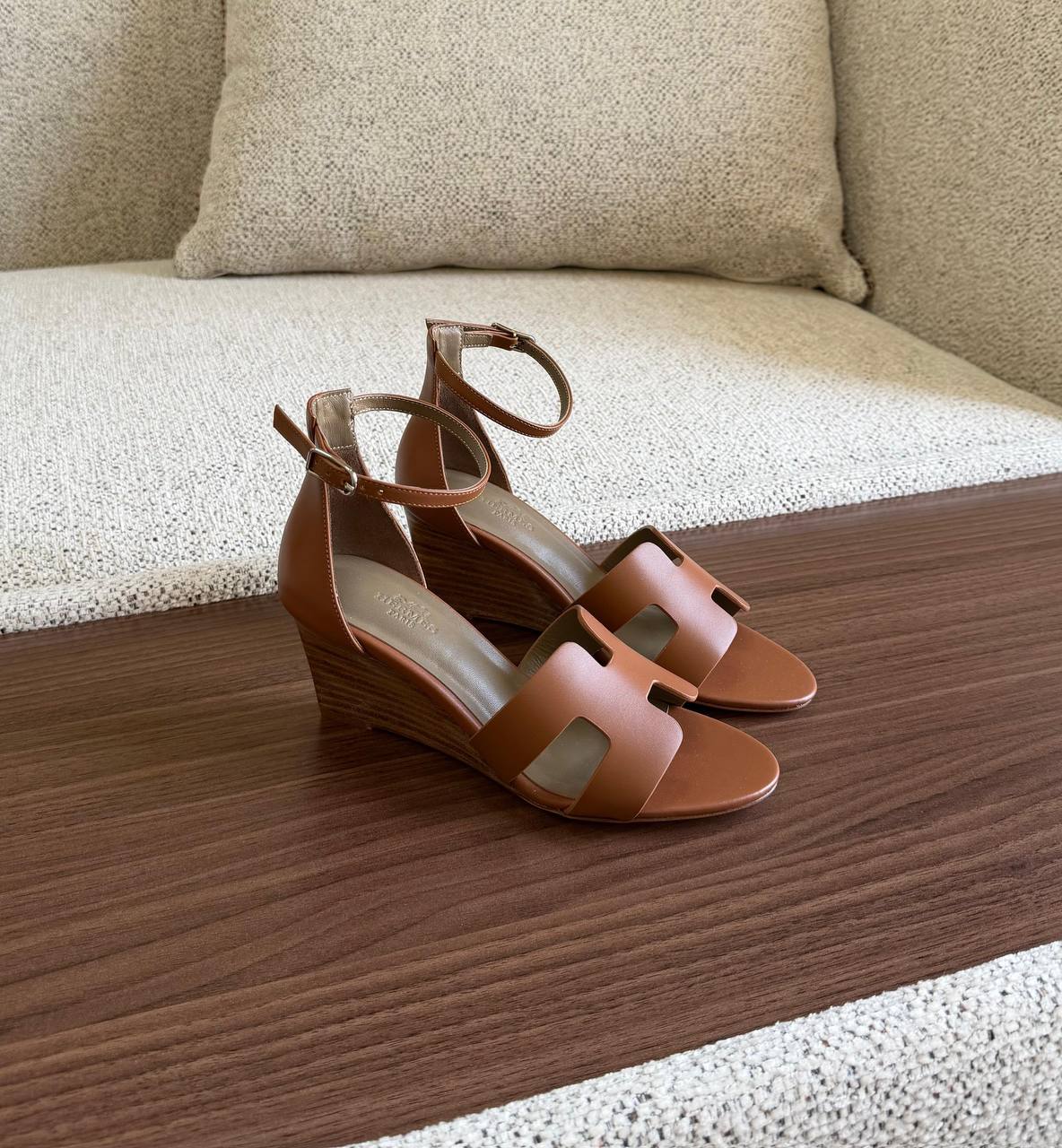 HERMES 🐎
SuperMaster Quality 💯

500 dhs🇦🇪🇦🇪

Size: 36-41 💥
Zain171
♥️♥️♥️