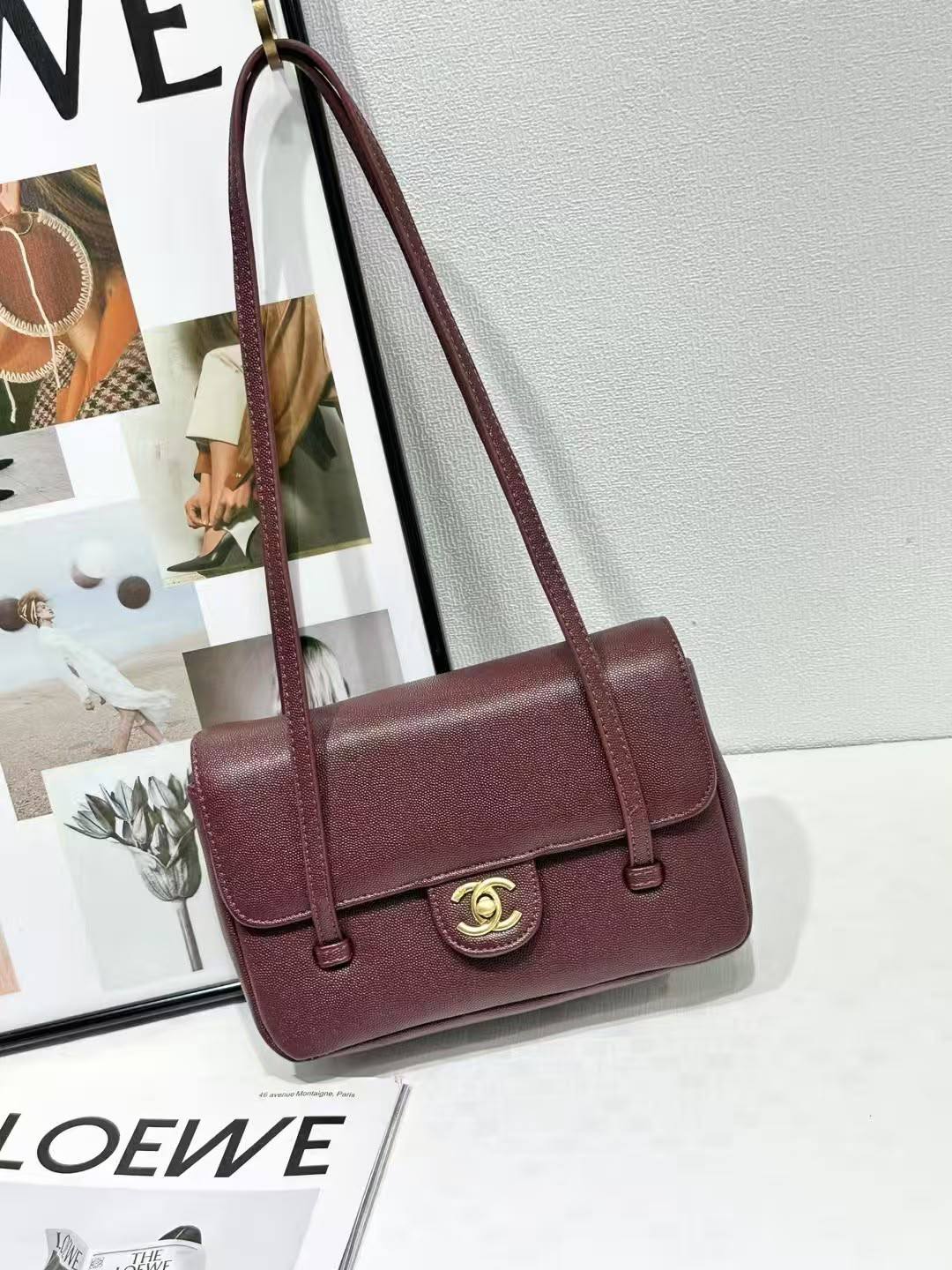 CHANEL
 GOOD QUALITY 
WITH BOX 
130 dhs✅

Zain295
♥️♥️♥️