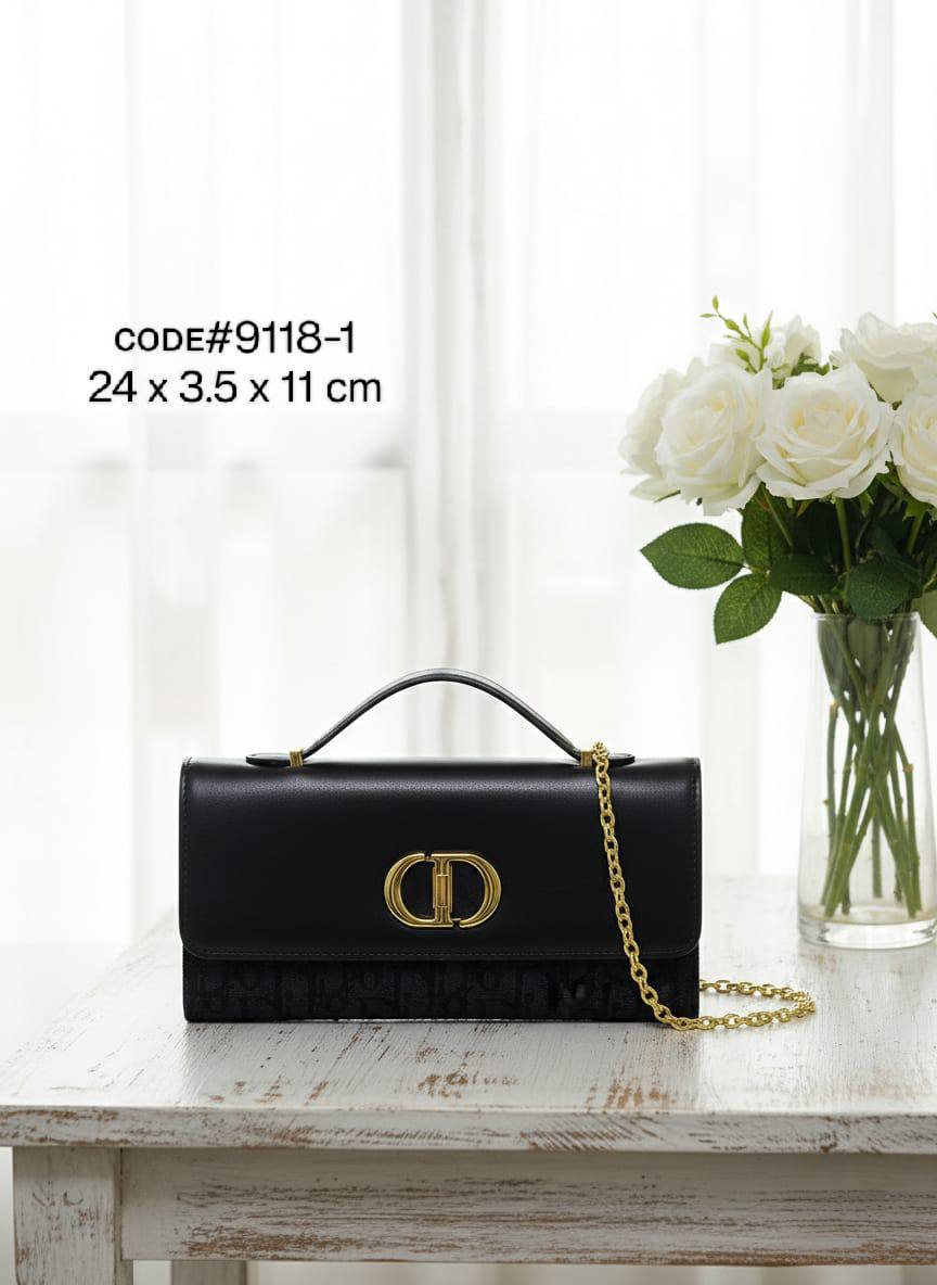 CHRISTIAN DIOR
ᴍᴏɴᴛᴀɪɢɴᴇ ʙᴀɢ
ᴄᴀɴᴠᴀs & ʟᴇᴀᴛʜᴇʀ ᴍᴀᴛᴇʀɪᴀʟ
ᴡɪᴛʜ ᴄʜᴀɪɴ
sɪᴢᴇ : 24 cm
ᴡɪᴛʜ BOX
🎁🎁🎁

65 dhs

Zain31
