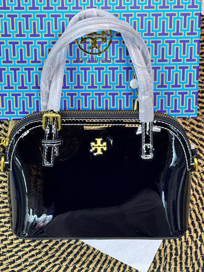 Tory Burch

Best quality

With box’s
🎁🎁🎁

95 dhs💓
size 19cm

Zain158
♥️♥️♥️