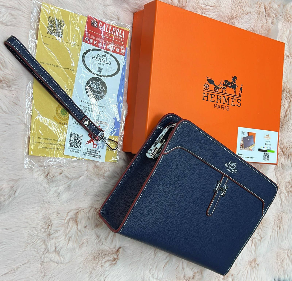 Hermes
Fendi
Prada

120 dhs🇦🇪🇦🇪

Zain182
♥️♥️♥️