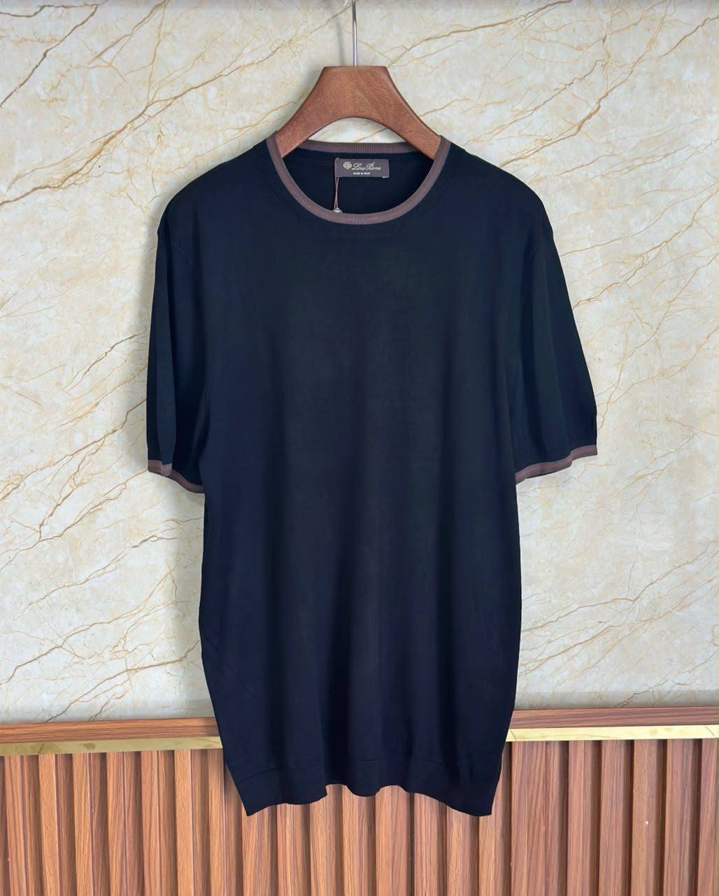 LORO PIANA
Men’s Tshirt 
Master Quality 
SMLXLXXL 
330 dhs🇦🇪🇦🇪

Zain276
♥️♥️♥️