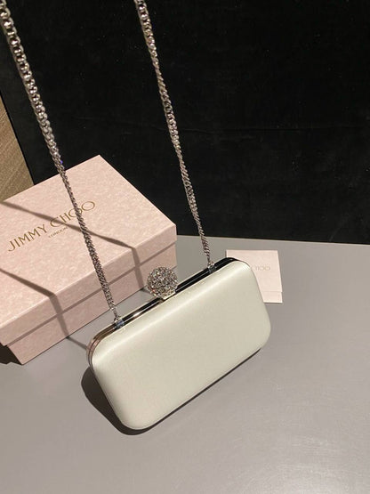 Jimmy choo
*Size 20cm*
For Price 👇 WhatsApp✅
0568585901 
0507557372
0552275751 Owner Zain 👌

Zain274
♥️♥️♥️