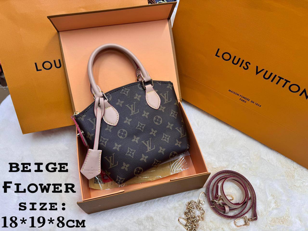 LV
ʟᴏᴄᴋɪᴛ ʙʙ 
sᴛʀᴀᴘ ᴀᴅᴊᴜsᴛᴀʙʟᴇ/ʀᴇᴍᴏᴠᴀʙʟᴇ  
ɢᴏʟᴅ ᴄʜᴀɪɴ ʀᴇᴍᴏᴠᴀʙʟᴇ 
ᴡɪᴛʜ ʙᴏx
🎁🎁🎁

sɪᴢᴇ:18*19*8ᴄᴍ
90 dhs🪙🖤

Zain56
♥️♥️♥️