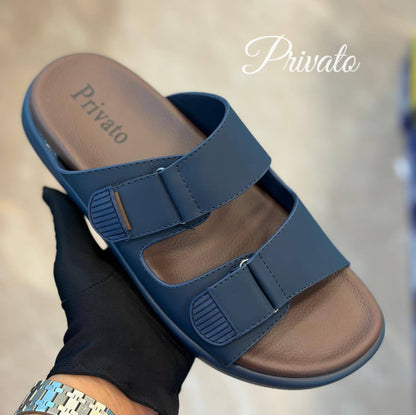 Privato slippers for men soft quality  with box and paper bag size available (40to46) 6to12) 
170 dhs🗽

Zain59
♥️♥️♥️