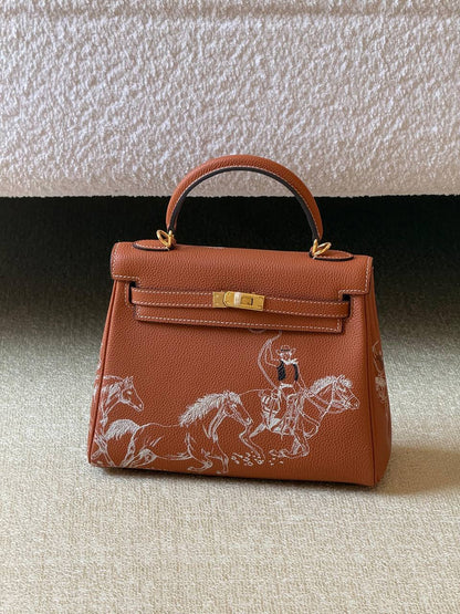 Hermes
kelly 25cm💥Master quality ✅
with box📦
🎁🎁🎁

610 dhs❣️

Zain52
♥️♥️♥️