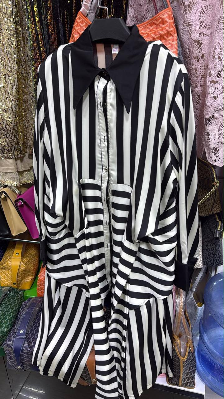 Silk set
Good quality 
Size L-2XL
150 dhs🇦🇪🇦🇪

Zain295
♥️♥️♥️