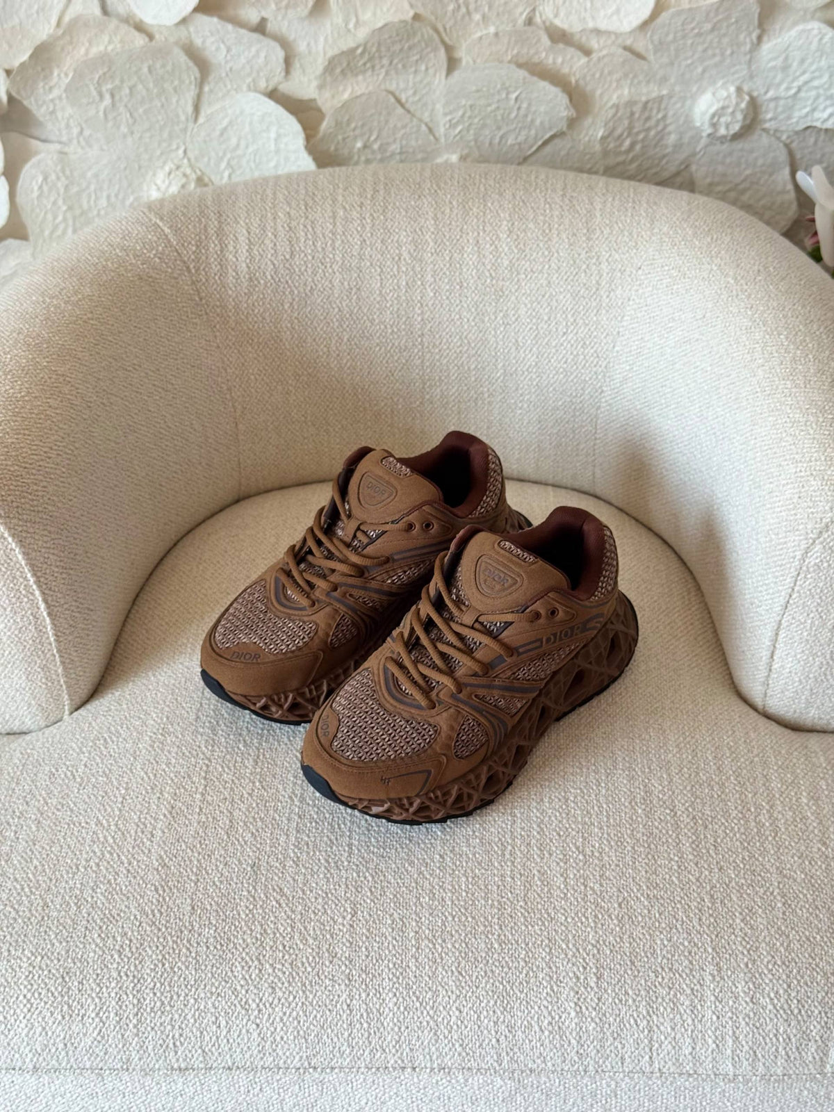 DIOR B 35 top sneakers

vip quality

Size: 40 to 46 
560 dhs🇦🇪🇦🇪

Zain185
♥️♥️♥️
