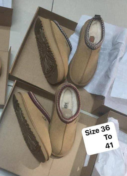 UGG
120 dhs🇦🇪🇦🇪

Zain146
♥️♥️♥️