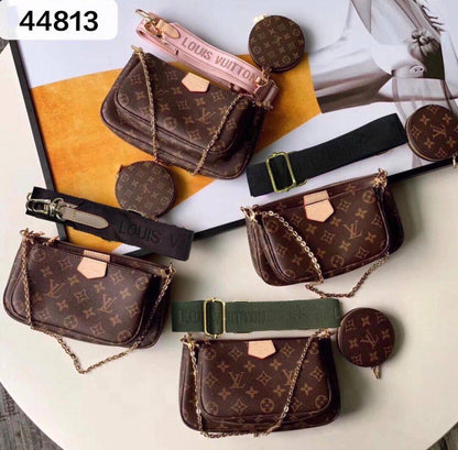 LV
3 in 1 
80 dhs🪙🌨️

with box
🎁🎁🎁

Zain90
♥️♥️♥️