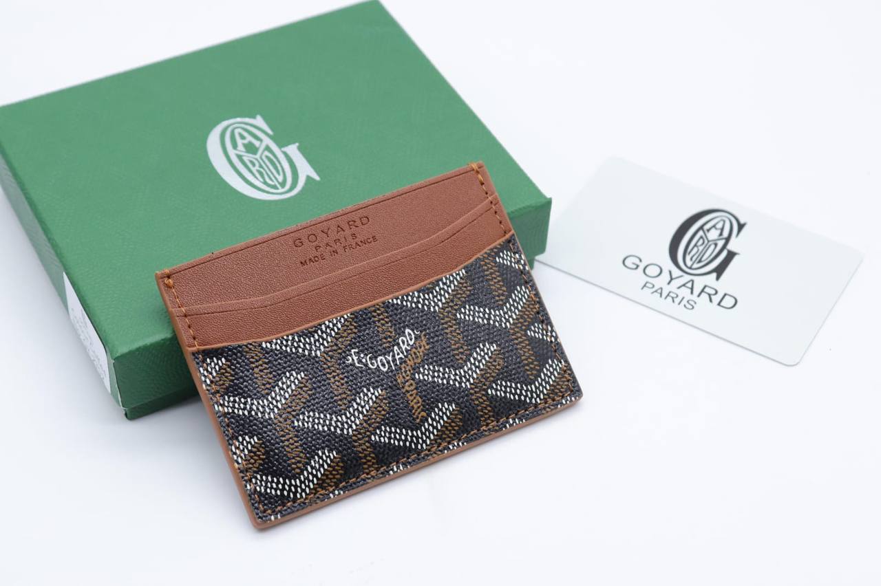 Card holder
35 dhs🪙💕

Zain33
♥️♥️♥️