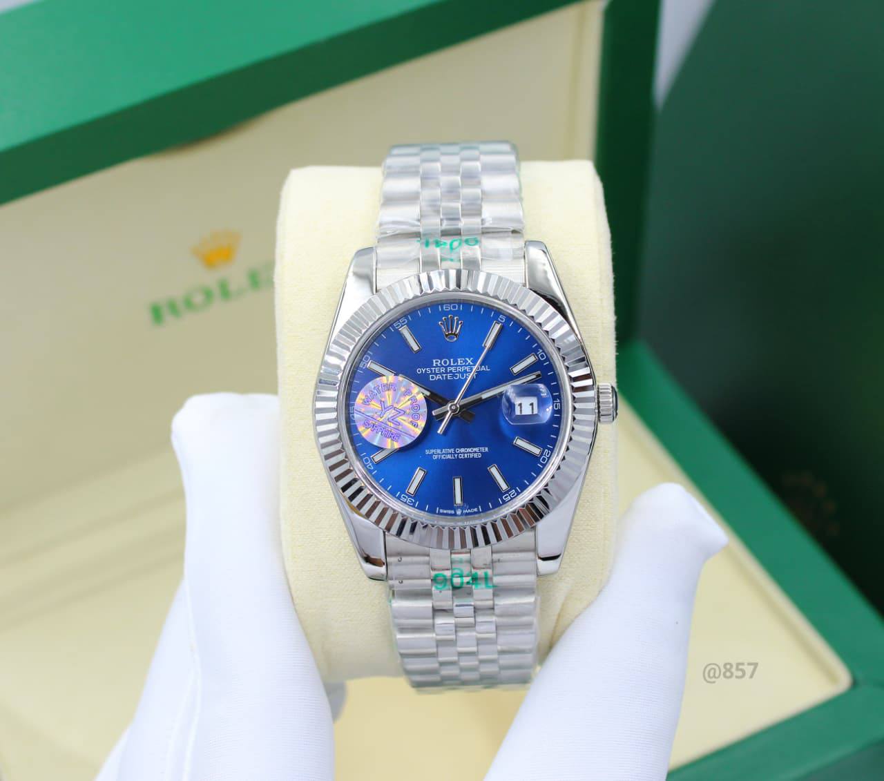 ROLEX MEN YZ AUTOMATIC  GOOD QUALITY 41MM

230 dhs✅

Zain58
♥️♥️♥️