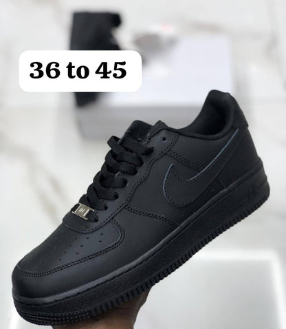 Nike airforce 
80 dhs✅

Zain241
♥️♥️♥️